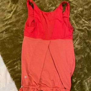 🍋🍋🍋Lululemon workout tank 🍋🍋🍋